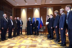 روحاني يلتقي بوتين على هامش قمة منظمة شنغهاي للتعاون