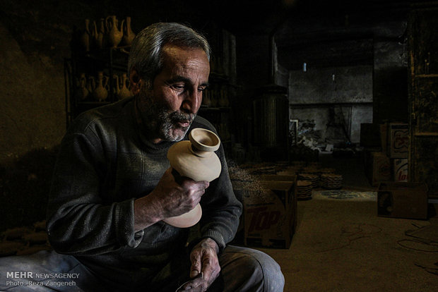 Lalejin, capital of Iran’s pottery 