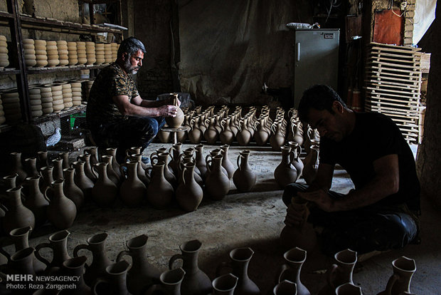 Lalejin, capital of Iran’s pottery 