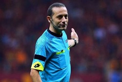 Galatasaray-Trabzonspor karşılaşmasını yönetecek hakem belli oldu