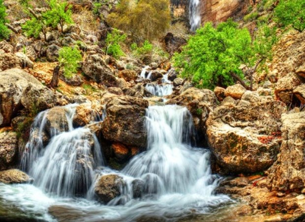 منطقه گردشگری «کوه قلات» نی ریز ساماندهی می شود
