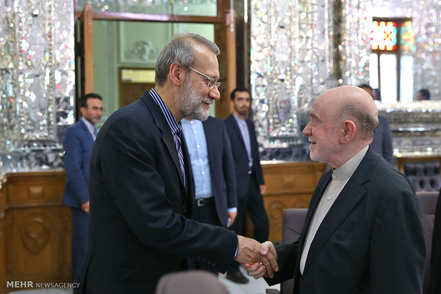  دیدار اعضای شورای مرکزی حزب موتلفه اسلامی با رئیس مجلس