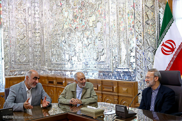  دیدار اعضای شورای مرکزی حزب موتلفه اسلامی با رئیس مجلس