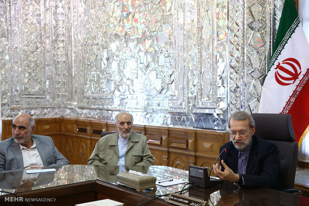  دیدار اعضای شورای مرکزی حزب موتلفه اسلامی با رئیس مجلس