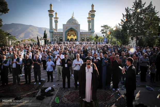 اقامه نماز عید فطر