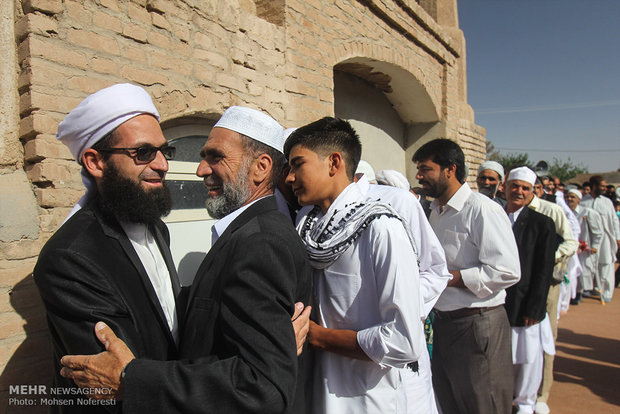 اقامه نماز عید سعید فطر در روستای بجد خراسان جنوبی