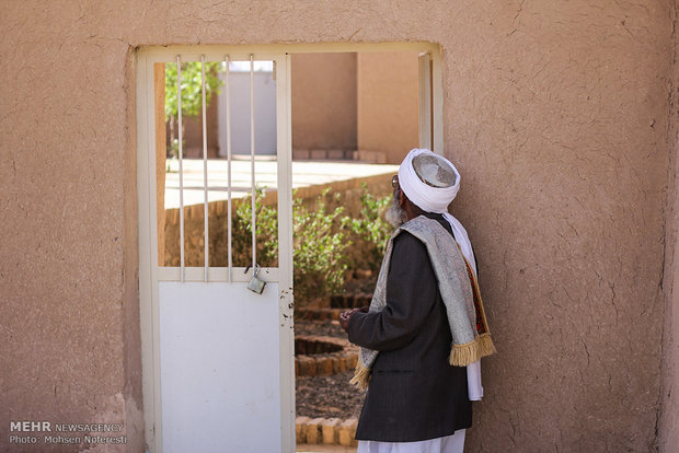 اقامه نماز عید سعید فطر در روستای بجد خراسان جنوبی