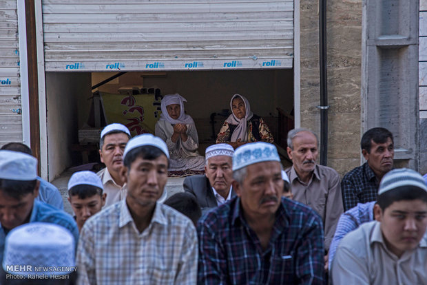 اقامه نماز عید سعید فطر در قزاق محله گرگان