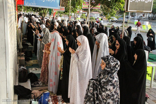 Muslims across Iran perform Eid al-Fitr prayer