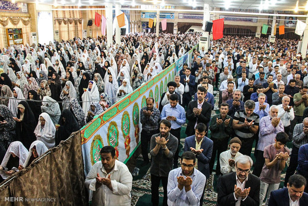 Muslims across Iran perform Eid al-Fitr prayer