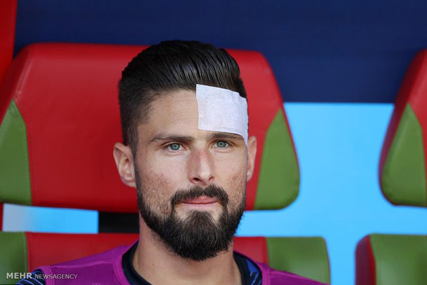 دیدار تیم های ملی فوتبال فرانسه و استرالیا‎