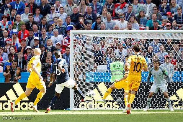 دیدار تیم های ملی فوتبال فرانسه و استرالیا‎