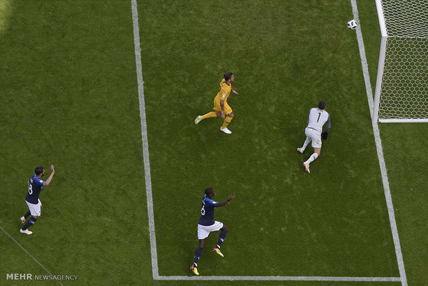 دیدار تیم های ملی فوتبال فرانسه و استرالیا‎