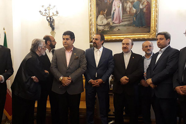 منتخب ارکسترها مهمان سفارت ایران در روسیه شدند