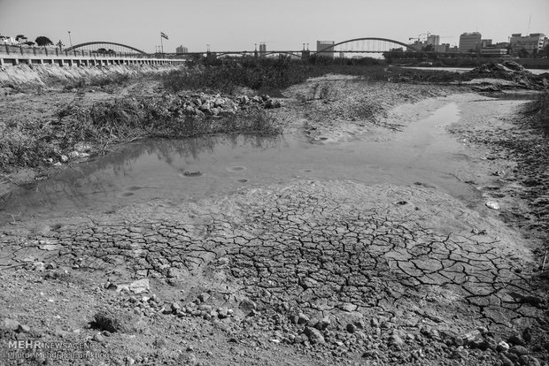 Karun river paralyzed by drought, overuse