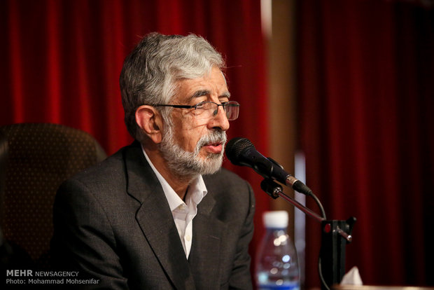 بزرگداشت استاد احمد احمدی