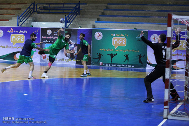 المنتخبان الإيراني والسعودي يتعادلان في بطولة آسيا لكرة لليافعين