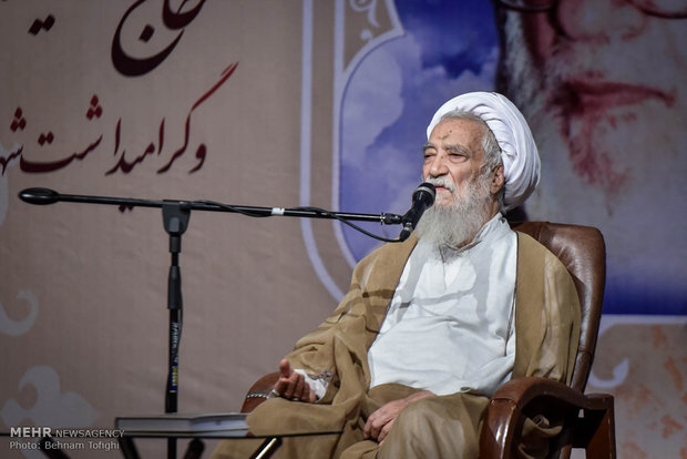 آیین بزرگداشت شهید علی اکبر ابوترابی فرد