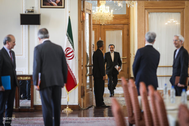 Iran, France hold 5th round of political consultations