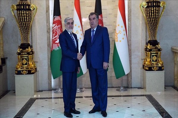 محورهای دیدار عبدالله عبدالله با رئیس‌جمهوری تاجیکستان