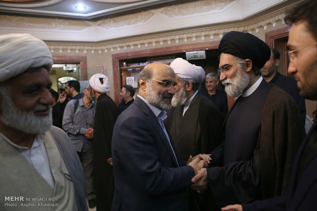 بزرگداشت مرحوم حجت الاسلام حسینی، استاد «اخلاق در خانواده»