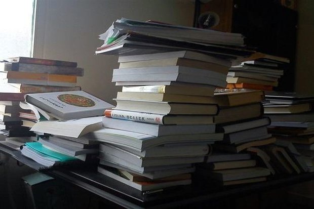 دست بسته ناشران یزدی برای رقابت/ توقف کتابها در مرحله چاپ