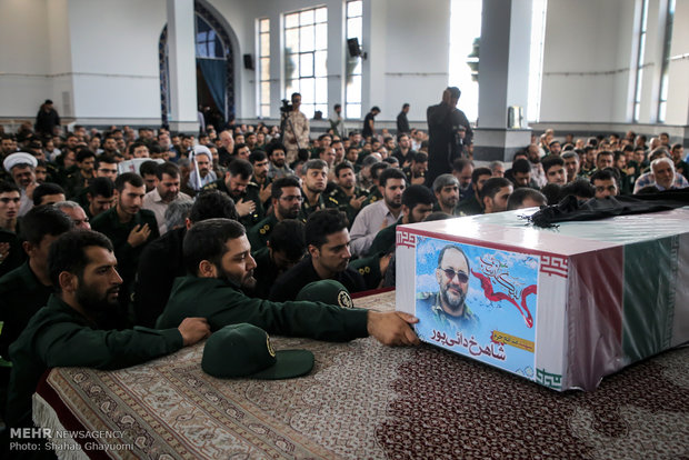 وداع با شهید دایی پور در دانشگاه افسری امام حسین(ع)