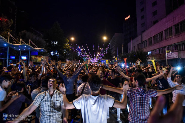 Iran-Portugal draw brings crowds to Tehran streets