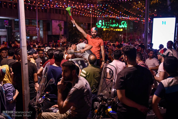 Iran-Portugal draw brings crowds to Tehran streets