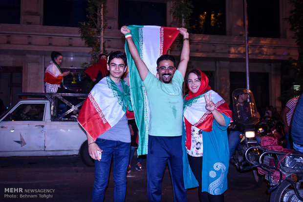 Iran-Portugal draw brings crowds to Tehran streets