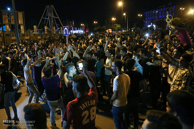 تماشای دیدار تیم ملی فوتبال ایران و پرتغال  در همدان