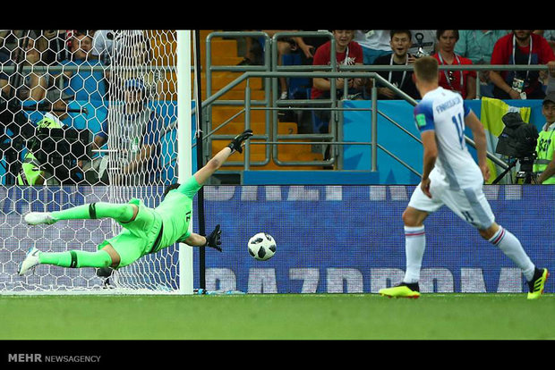 دیدار تیم های ملی فوتبال ایسلند و کرواسی‎