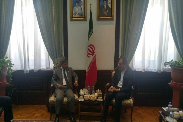 Iran, Malaysia discuss bilateral, regional issues 