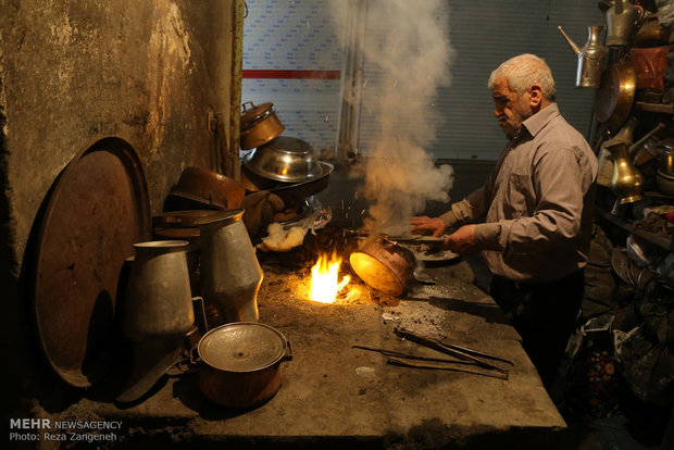 Hamedan's Coppersmith bazaar