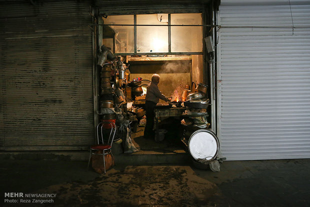 Hamedan's Coppersmith bazaar