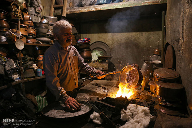 Hamedan's Coppersmith bazaar