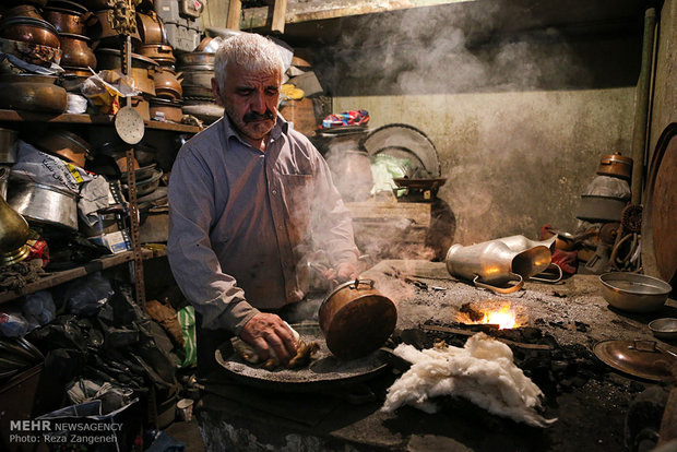 Hamedan's Coppersmith bazaar