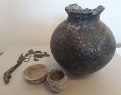 Historical relics seized in Sarab