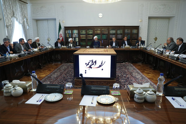 اللجنة العليا للتنسيق الاقتصادي تعقد اجتماعاً بحضور رؤساء السلطات الثلاث