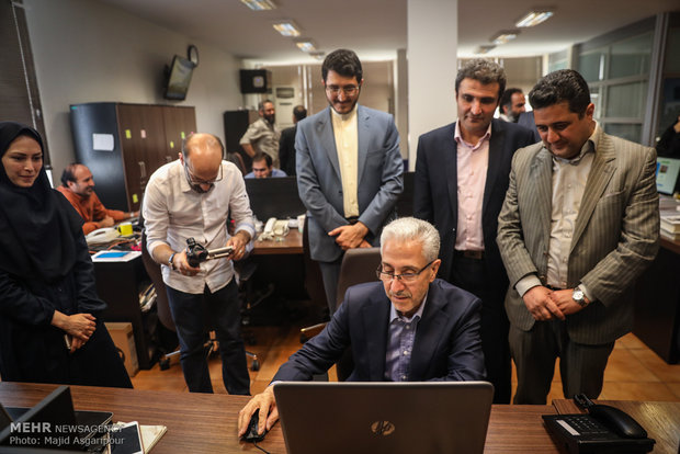 زيارة وزير العلوم الايراني لمقر وكالة مهر للأنباء 