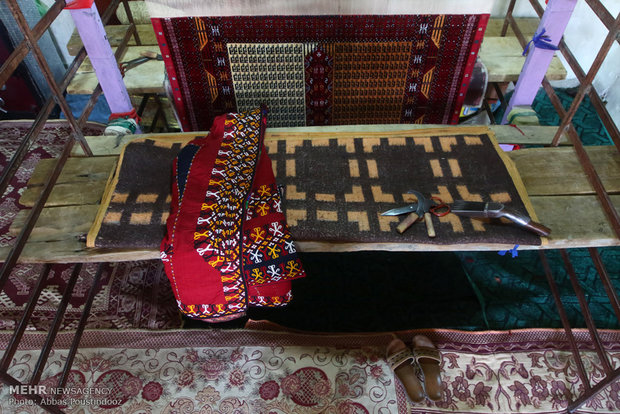 ُUnique Turkmen carpet 'Dorou'