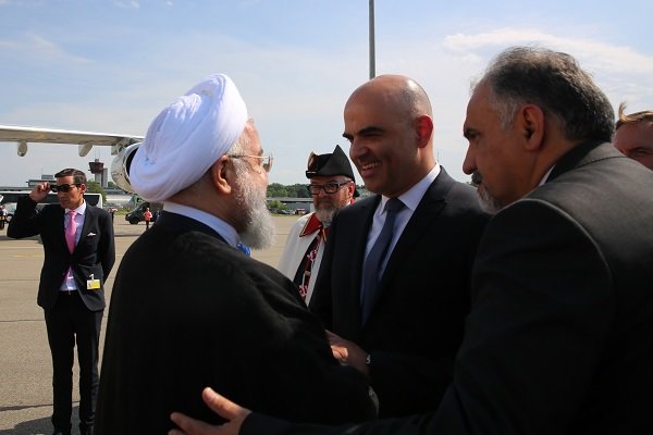 VIDEO: Swiss pres. welcomes Rouhani in Farsi