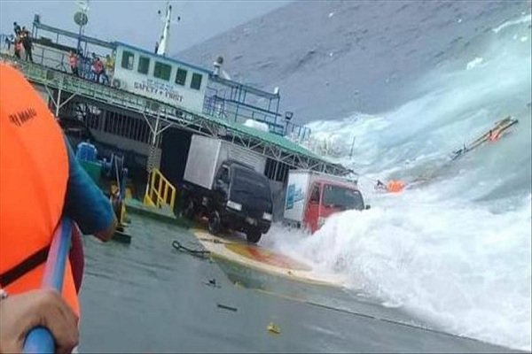 بحیرہ روم میں تارکین وطن کی کشتی ڈوبنے سے 45 افراد ہلاک