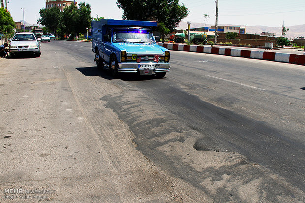 وضعیت آسفالت جاده بین المللی شهرستان میانه