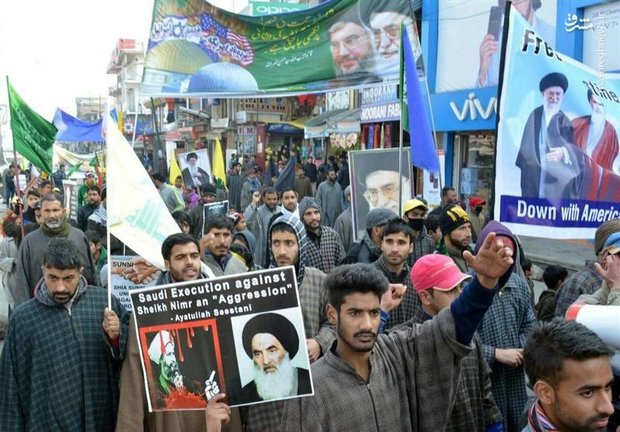 کشمیر کے مختلف علاقوں میں میلاد النبی (ص) کی مناسبت سے تقریبات منعقد کشمیر کے مختلف علاقوں میں میلاد النبی (ص) کی مناسبت سے تقریبات منعقد