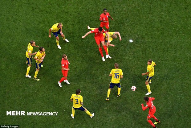 دیدار تیم های ملی فوتبال سوئد و انگلیس