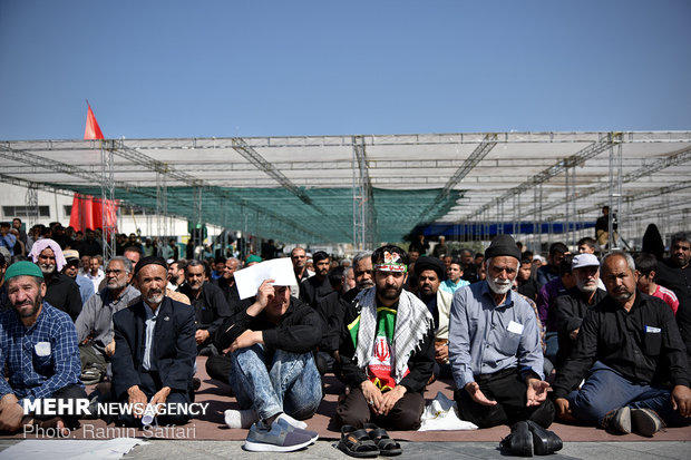 Mourners in Mashahhd mark Imam Sadegh martyrdom 