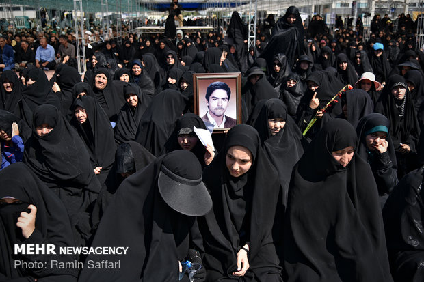 Mourners in Mashahhd mark Imam Sadegh martyrdom 