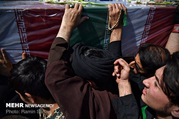 Mourners in Mashahhd mark Imam Sadegh martyrdom 