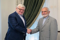 خرازي: التزام ايران بالاتفاق النووي مرهون باستراتيجية اوروبا في مواجهة امريكا